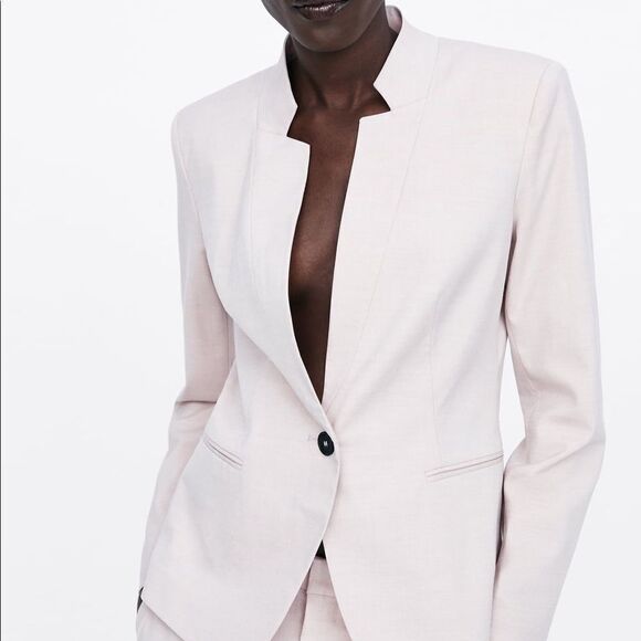 ✨HP✨Zara White Blazer✨  - Picture 2 of 3